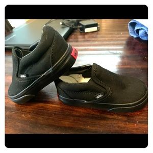 Vans baby size 7 black slip on elastic
